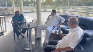 ಕುಮಾರಣ್ಣನ ಬಿಡದಿ ಮನೆ ಬಾಡೂಟ ಮತ್ತು ಒಕ್ಕಲಿಗ ರಾಜಕಾರಣ : ಗೆಲ್ಲುತ್ತಾರೆಯೆ ಕುಮಾರಸ್ವಾಮಿ ? hdk-famr-house
