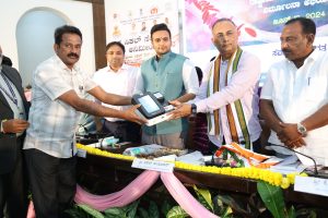ಆರೋಗ್ಯ, ಶಿಕ್ಷಣ ಕ್ಷೇತ್ರಕ್ಕೆ CSR found ವಿನಿಯೋಗಿಸಲು ಕಾರ್ಪೋರೇಟ್ ಕಂಪನಿಗಳು ಮುಂದೆ ಬರಬೇಕು: ಸಚಿವ ದಿನೇಶ್ ಗುಂಡೂರಾವ್ ಮನವಿ dinesh gundurao