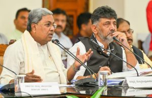 ಕಾಂಗ್ರೆಸ್ನಲ್ಲಿ ಜೋರಾದ ಬಣ ರಾಜಕೀಯ: ಅಸಮಾಧಾನ ಶಮನಕ್ಕೆ ಶಾಸಕಾಂಗ ಸಭೆ ಕರೆದ ಸಿಎಂ siddaramaiah