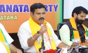 ಗೌರವಯುತವಾಗಿ ಮುಖ್ಯಮಂತ್ರಿ ಸ್ಥಾನಕ್ಕೆ ತಕ್ಷಣ ರಾಜೀನಾಮೆ ಕೊಡಿ: CM ಸಿದ್ದರಾಮಯ್ಯಗೆ ವಿಜಯೇಂದ್ರ ಆಗ್ರಹ B Y VIJAYENDRA