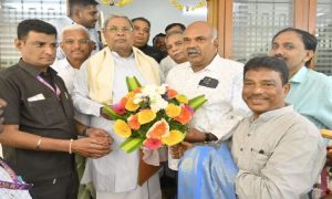 ಗ್ರಾಮೀಣ ಬಸ್ ಪಾಸ್ ಜಾರಿಗೆ : CM ಸಿದ್ದರಾಮಯ್ಯ ಅವರಿಗೆ KUWJ ಅಭಿನಂದನೆ KUWJ