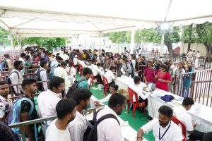 Mandya Job Fair : 150ಕ್ಕೂ ಹೆಚ್ಚು ಕಂಪನಿಗಳ ಭಾಗಿ, ಸಾವಿರಾರು ಯುವಜನರಿಗೆ ಉದ್ಯೋಗ UDYOGA MELA