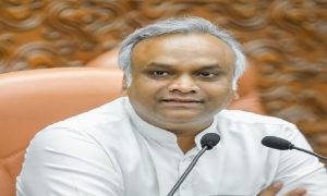 ಗ್ರಾಮಗಳ ಕಟ್ಟಕಡೆಯ ವ್ಯಕ್ತಿಗೂ ಸರ್ಕಾರದ ಯೋಜನೆ ತಲುಪಿಸುವಲ್ಲಿ ಕ್ರಮ ವಹಿಸಿ: ಪ್ರಿಯಾಂಕ್ ಖರ್ಗೆ priyank kharge